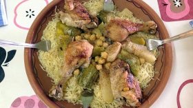 العائلات الجزائرية تحيي ليلة النصفية من رمضان