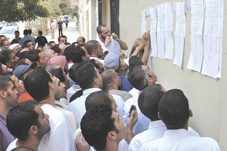 Education: une décision qui fait sortir les candidats de leurs gonds