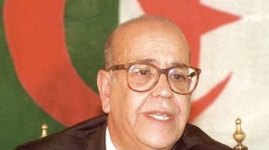 Echorouk publie en exclusivité « les bonnes feuilles » du livre de Réda Malek sur « la Guerre de Libération et la Révolution démocratique »