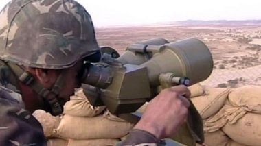 Tamanrasset: Un terroriste se rend aux autorités militaires