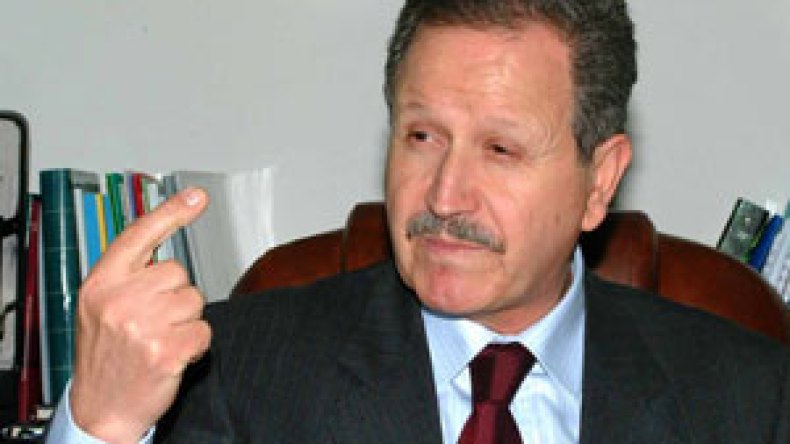 قرار انتقالي يثير استياء إطارات وعمال الوسط الصحي