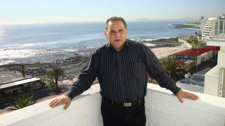 بن دالي: الجزائر عاشت أياما لا تنسى عام 82 بتأهل منتخبها للمونديال وفوزه على ألمانيا