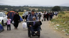 البرلمان الأوروبي يدعم توزيع 120 ألف لاجئ