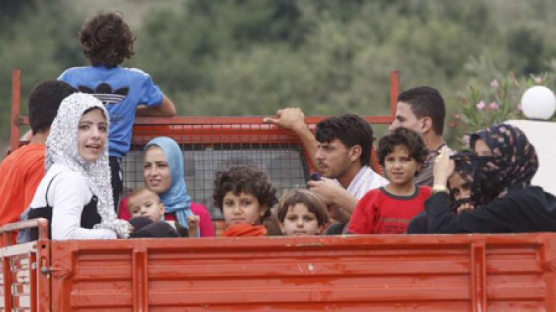UN: 100,000 Syrians Fled in August