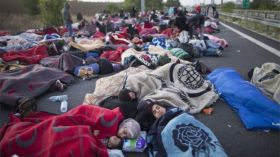 المجر تستدعي قوات الاحتياط لمواجهة تدفق المهاجرين