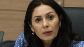 وزيرة الرياضة الصهيونية “تحذف” فلسطين من موقع NBA