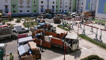 الشي قليل وداير عليه الذبّان!