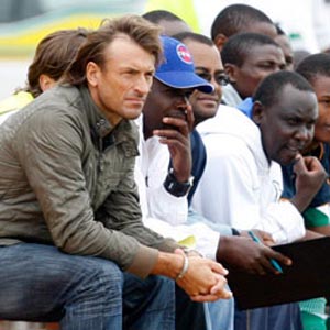 Renard banks on fans