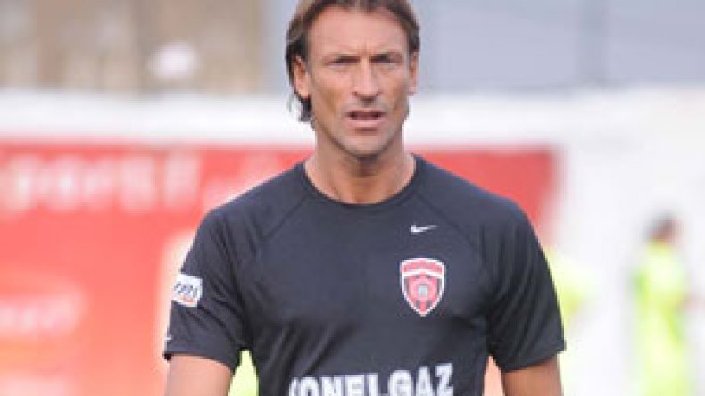 اتحاد‭ ‬العاصمة‭ ‬يريد‭ ‬التعاقد‭ ‬مع‭ ‬مدرب‭ ‬أجنبي