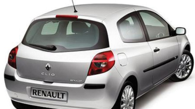 بن مرادي: رونو تشترط منع الاستيراد لتصنيع سياراتها في الجزائر