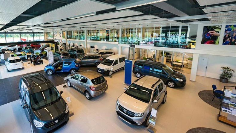 الجزائري يشتري السيارة الجديدة بزيادة 30 مليونا عن السعر الحقيقي!