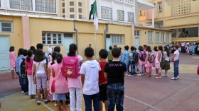 عمال عقود ما قبل التشغيل لمرافقة التلاميذ بدل المربين