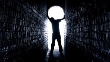 الإلحاد.. بضاعة رديئة.. وعارضون نشِطُون!