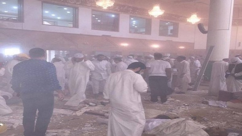 قتلى وجرحى في انفجار بمسجد الإمام الصادق بالكويت