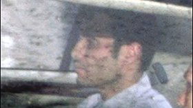 محاكمة جماعة رسام تتحول إلى مواجهة بين عائلتي المتهمين