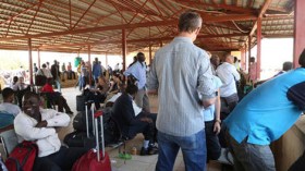 واشنطن تجلي 150 من دبلوماسييها ورعاياها في جنوب السودان