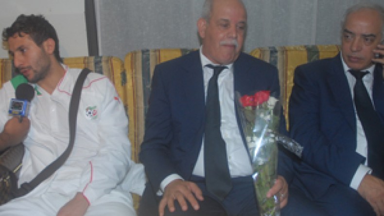 استقبال  حافل  للخضر  واللاعبون  متأثرون