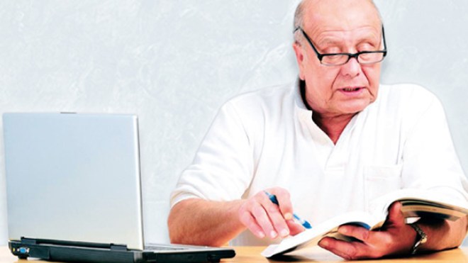 متقاعدون يستنجدون بالعودة الى العمل