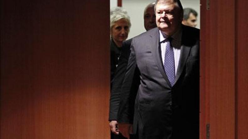 Greek Power-Sharing Talks Continue in Athens