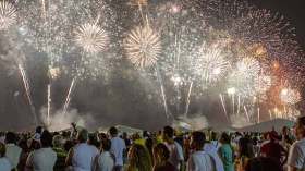 منشورات فايسبوكية ومطويات سلفية تدعو لمقاطعة “الريفيون”