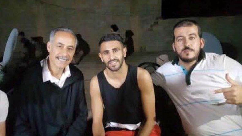 طوارئ في تلمسان بسبب محرز وأنصار تنقلوا من ولايات مجاورة لأخذ صور معه
