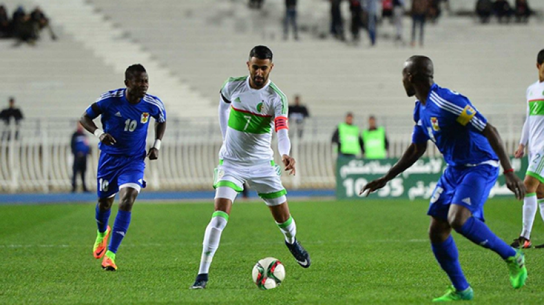 محرز: عدم استقرار الطاقم الفني هو سبب تدهور نتائج المنتخب