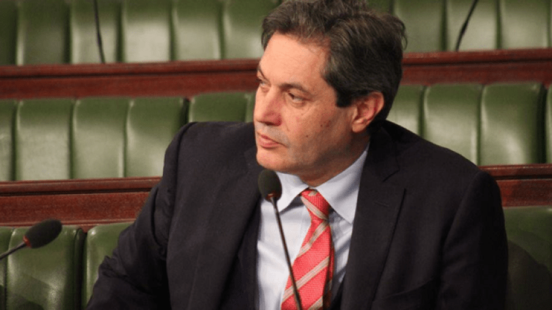 شباب يحتجون بتبسة ضد وزير البيئة التونسي