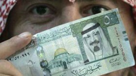 رجال أعمال عرب يستثمرون أموالهم في 320 فضائية جنسية