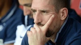 رئيس الاتحاد الفرنسي يطالب ريبيري بالعدول عن قرار اعتزاله