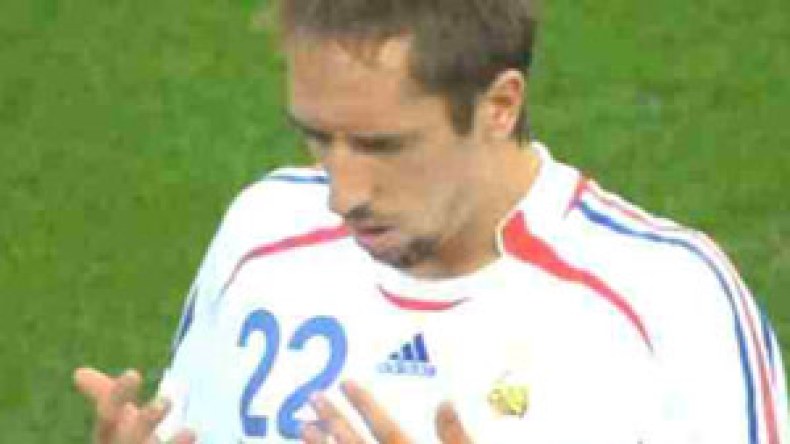 فرانك‭ ‬ريبيري‭ ‬يؤكد‭ ‬مساندته‭ ‬للخضر