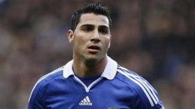 كواريزما لخلافة فغولي في فالانسيا أثناء كأس إفريقيا