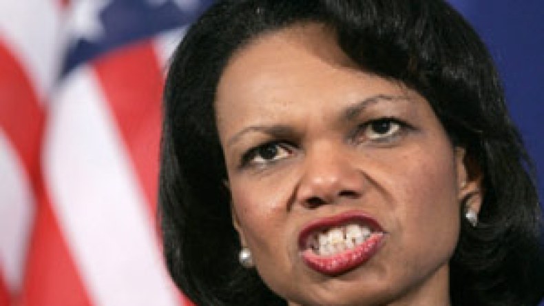 رايس تذرف دموع التماسيح على رحيلها من وزارة الخارجية