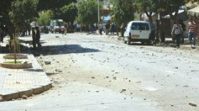 Injuries and arrests in a popular uprising in western Algeria
