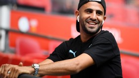 تطور أداء مهاجمي مانشستر سيتي يُحرج رياض محرز