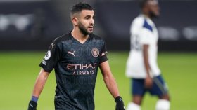 محرز يُعيد على مسامع “المدفعجية” سرد القصّة النيجيرية!