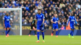 هل بدأ محرز يُخطّط لِترك ليستر سيتي؟