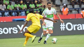 محرز احتياطيا في التشكيل المثالي الإفريقي