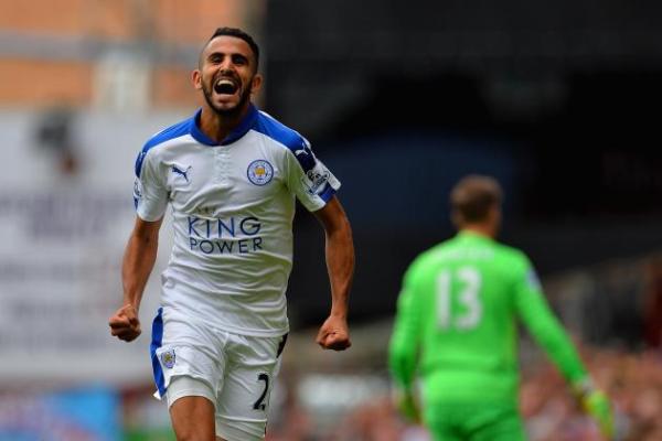 Fans rush to Tlemcen to meet Mahrez