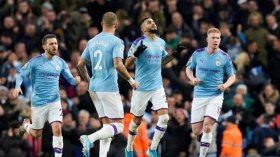 استدعاء محرز وزملائه لِاجتماع طارئ