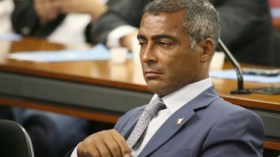 روماريو: الأمين العام للفيفا لّص ينبغي الحذر منه