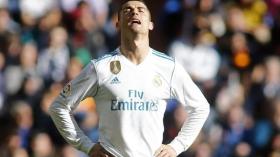 بيريز يطلب من مينديز البحث عن فريق جديد لـ “رونالدو”