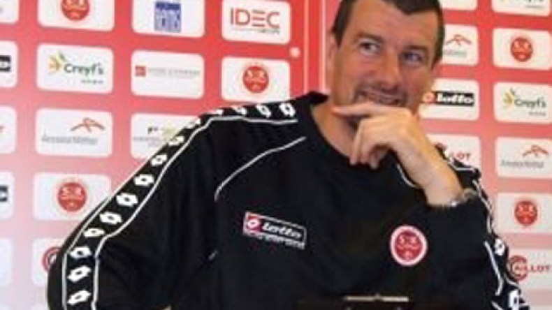 تيري فروجير مدربا جديدا للكناري