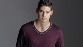 رودريغيز يفوز بجائزة أوسم رجل في العالم