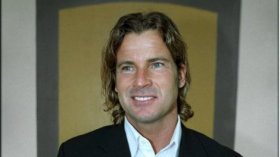 إستقالة مدرب منتخب ناميبيا بعد تلقيه تهديدات بالقتل