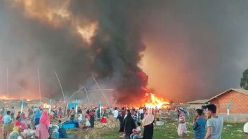 عالمٌ منافق!