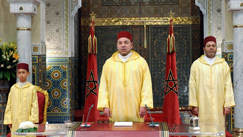 ملك المغرب يحرض على الجزائر