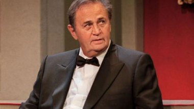 Algeria receives “Roger Hanin”, but rejects “Enrico Macias”