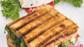 “سندويتش التوست” على الطريقة الأمريكية