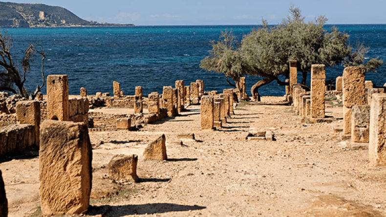 الرومان تركوا حجارة ميتة بالجزائر