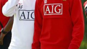 Ferguson and Ronaldo meet as United aim to buy time